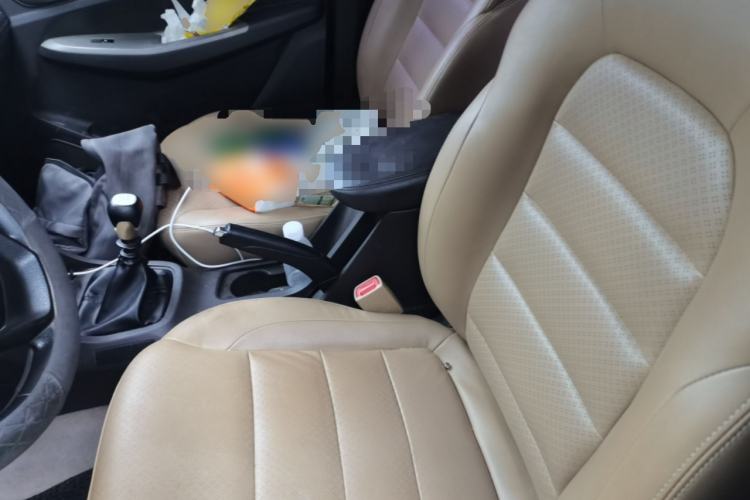 Used Wuling Hongguang 2019 1.5L S Comfort Edition China VI LAR Left Front Seat