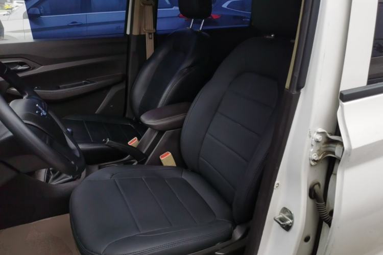 Used Wuling Hongguang 2019 1.5L S Standard Version China VI LAR Left Front Seat