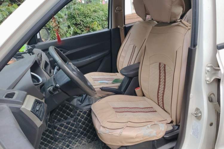 Used Wuling Hongguang 2019 1.5L S Standard Version China VI LAR Left Front Seat