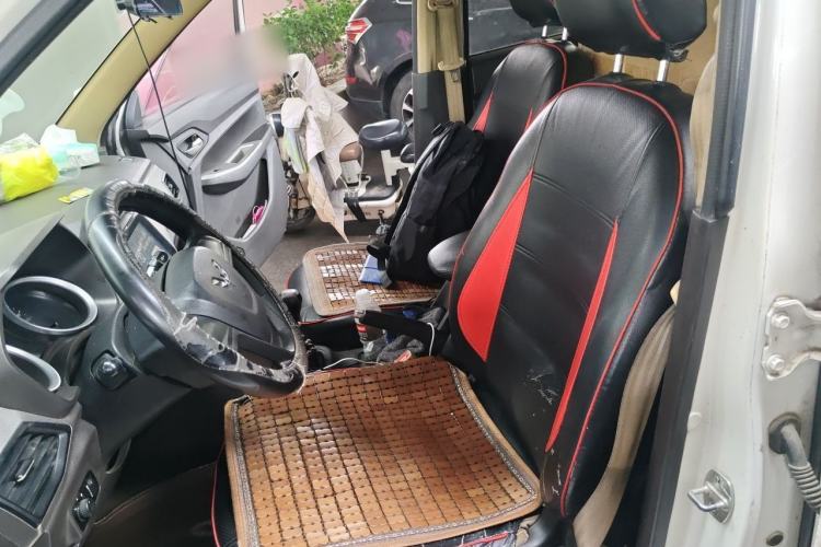 Used Wuling Hongguang 2019 1.5L S Comfort Edition China VI LAR Left Front Seat