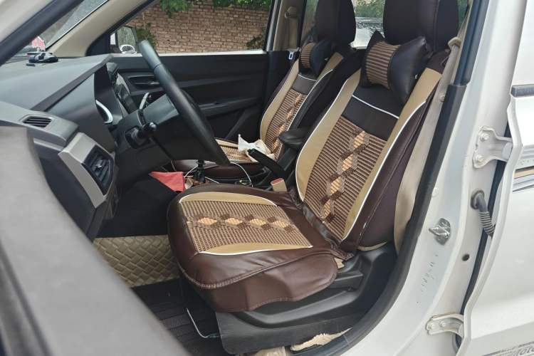 Used Wuling Hongguang 2019 1.5L S Standard Version China VI LAR Left Front Seat