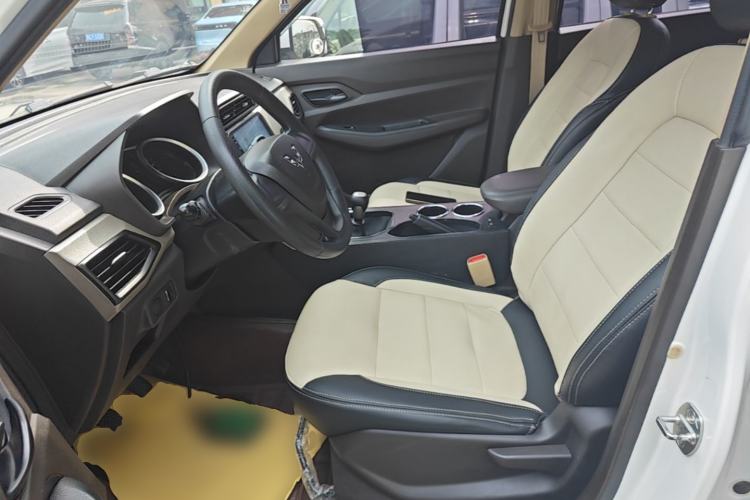Used Wuling Hongguang 2019 1.5L S Standard Version China VI LAR Left Front Seat