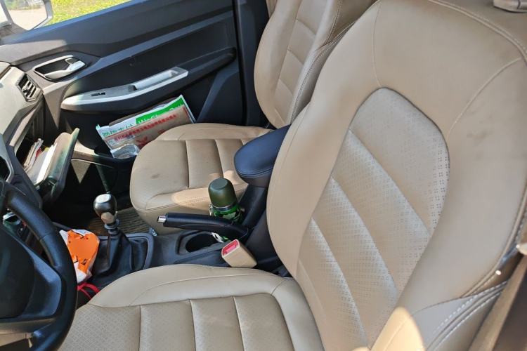Used Wuling Hongguang 2019 1.5L S Comfort Edition China VI LAR Left Front Seat