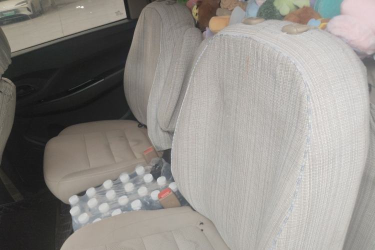 Used Wuling Hongguang 2019 1.5L S Standard Version China VI LAR Left Rear Seat