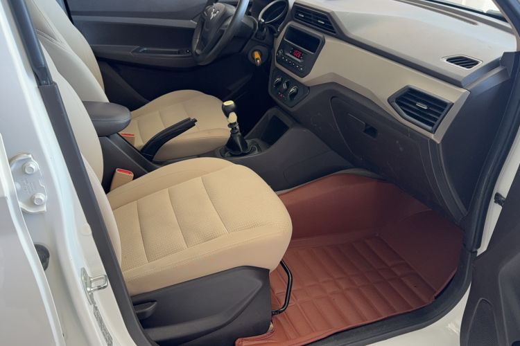 Used Wuling Hongguang 2019 1.5L S Standard Version China VI LAR Left Rear Seat
