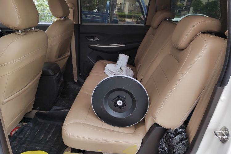 Used Wuling Hongguang 2019 1.5L S Comfort Edition China VI LAR Left Rear Seat