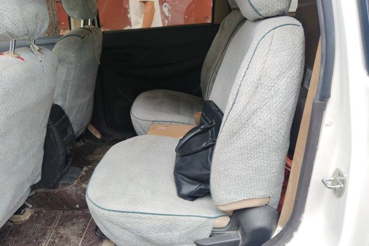 Used Wuling Hongguang 2019 1.5L S Standard Version China VI LAR Left Rear Seat