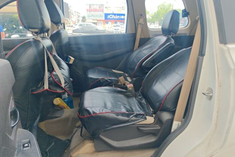 Used Wuling Hongguang 2019 1.5L S Standard Version China VI LAR Left Rear Seat