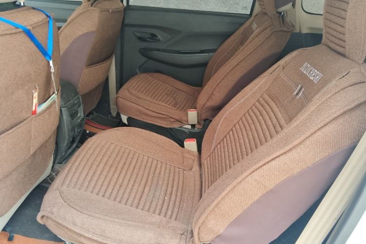 Used Wuling Hongguang 2019 1.5L S Standard Version China VI LAR Left Rear Seat