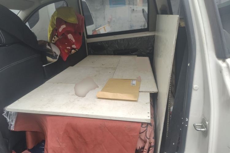 Used Wuling Hongguang 2019 1.5L S Basic Version China VI Standard LAR Left Rear Seat