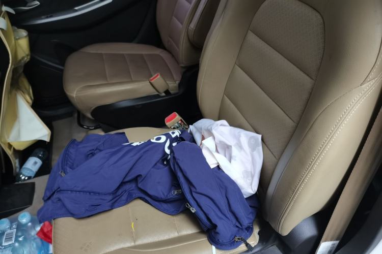 Used Wuling Hongguang 2019 1.5L S Comfort Edition China VI LAR Left Rear Seat