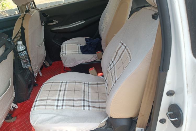 Used Wuling Hongguang 2019 1.5L S Comfort Edition China VI LAR Left Rear Seat