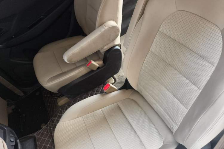 Used Wuling Hongguang 2019 1.5L S Standard Version China VI LAR Left Rear Seat