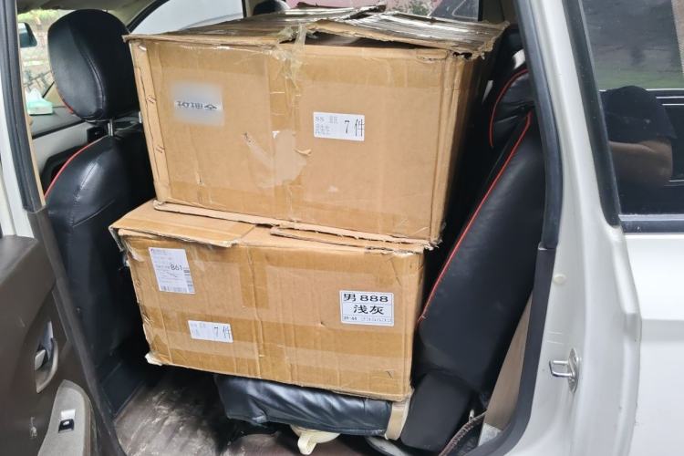 Used Wuling Hongguang 2019 1.5L S Comfort Edition China VI LAR Left Rear Seat