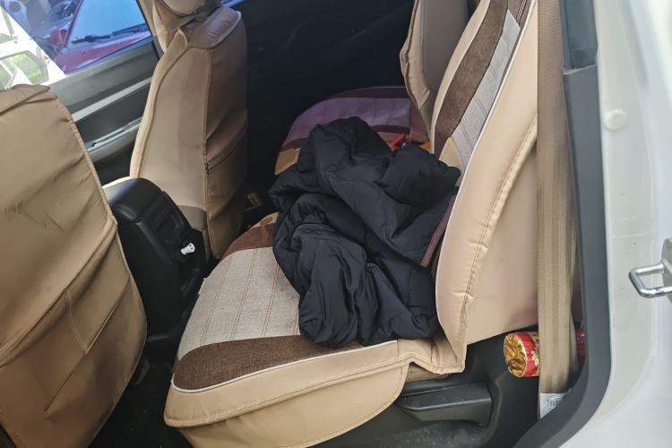 Used Wuling Hongguang 2019 1.5L S Standard Version China VI LAR Left Rear Seat