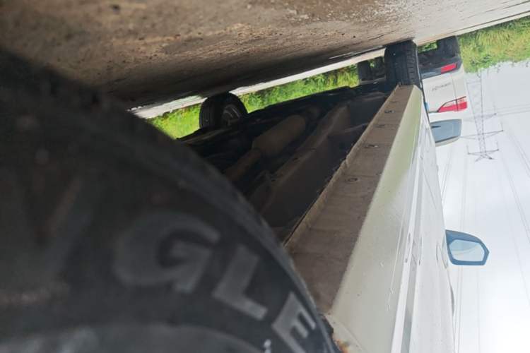 Used Wuling Hongguang 2019 1.5L S Standard Version China VI LAR Left Side Sill