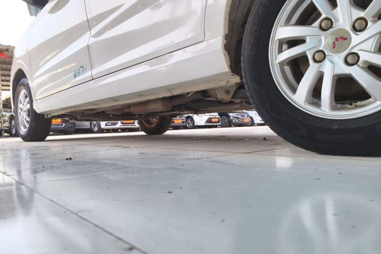 Used Wuling Hongguang 2019 1.5L S Standard Version China VI LAR Left Side Sill