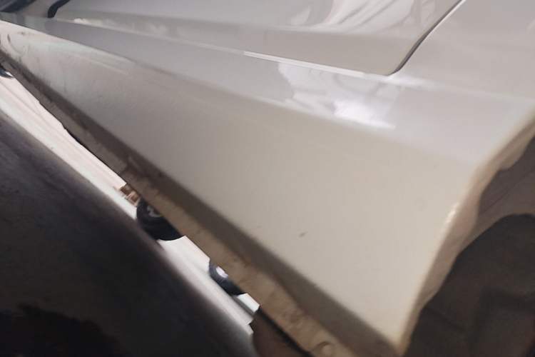 Used Wuling Hongguang 2019 1.5L S Standard Version China VI LAR Left Side Sill