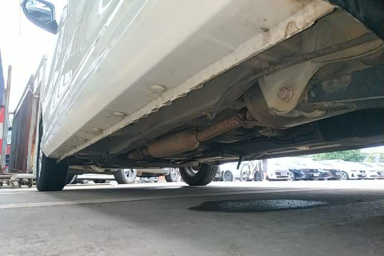 Used Wuling Hongguang 2019 1.5L S Comfort Edition China VI LAR Left Side Sill