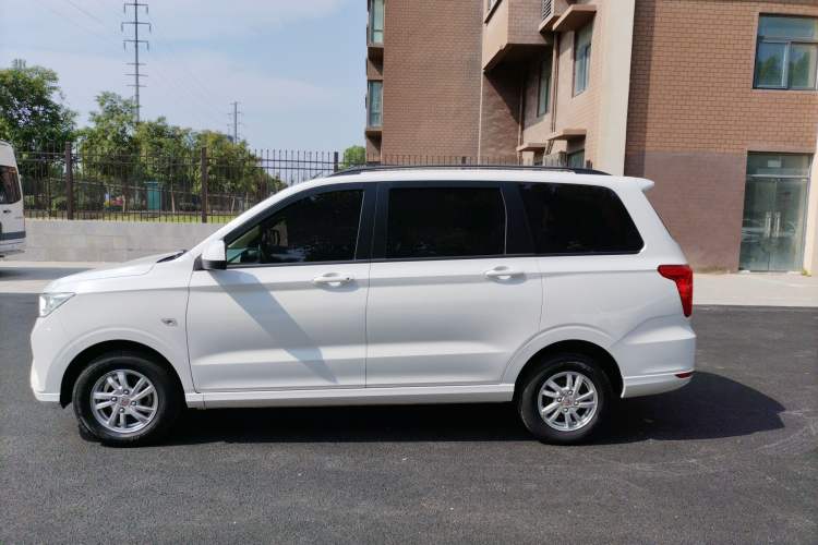 Used Wuling Hongguang 2019 1.5L S Comfort Edition China VI LAR Left Side