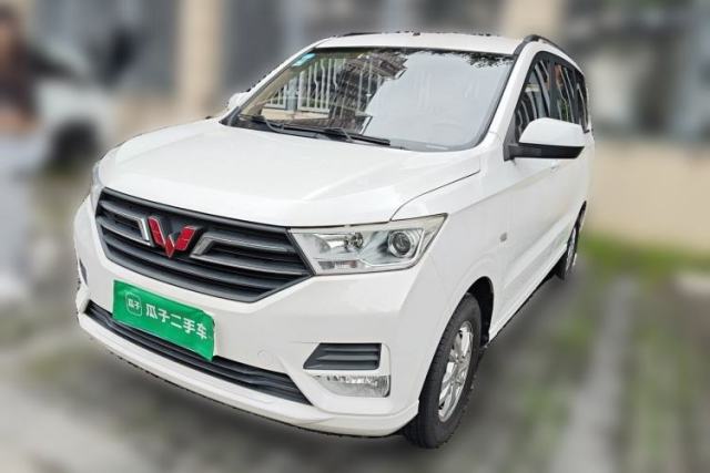 Used Wuling Hongguang 2019 1.5L S Comfort Edition China VI LAR