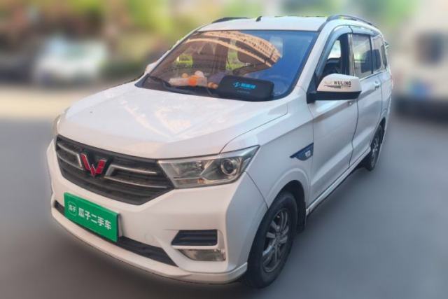 Used Wuling Hongguang 2019 1.5L S Comfort Edition China VI LAR