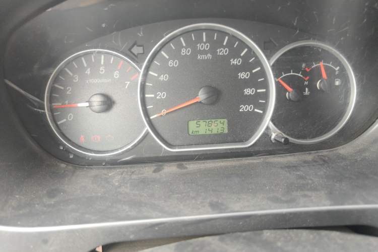Used Wuling Hongguang 2019 1.5L S Base Version L2B Odometer Close Up