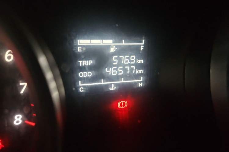Used Wuling Hongguang 2019 1.5L S Comfort Edition China VI LAR Odometer Close Up