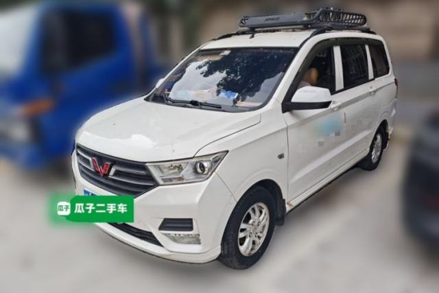 Used Wuling Hongguang 2019 1.5L S Standard Version China VI LAR