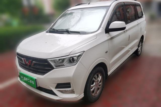 Used Wuling Hongguang 2019 1.5L S Comfort Edition China VI LAR