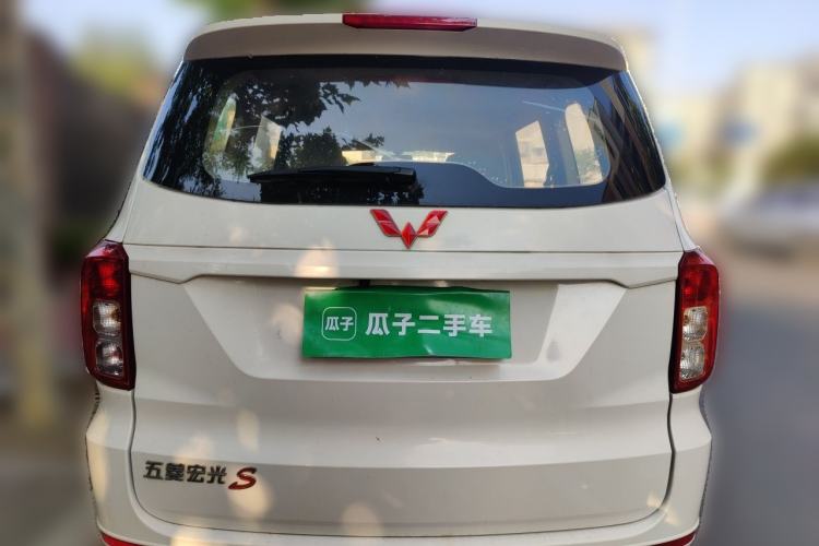 Used Wuling Hongguang 2019 1.5L S Comfort Edition China VI LAR Rear