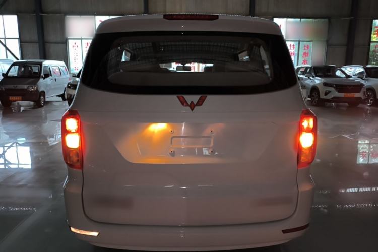 Used Wuling Hongguang 2019 1.5L S Standard Version China VI LAR Rear