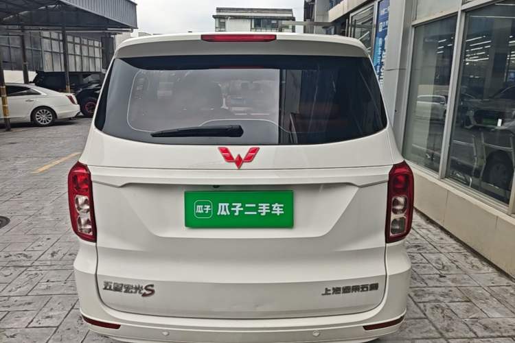 Used Wuling Hongguang 2019 1.5L S Comfort Edition China VI LAR Rear