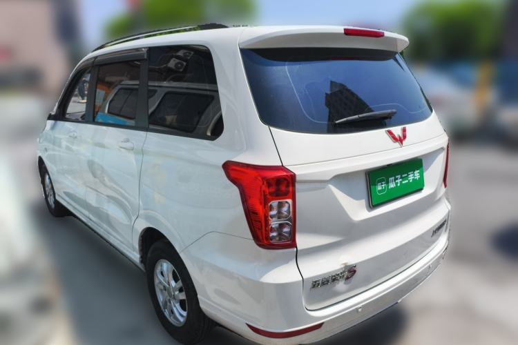 Used Wuling Hongguang 2019 1.5L S Comfort Edition China VI LAR Rear Left 45 Deg