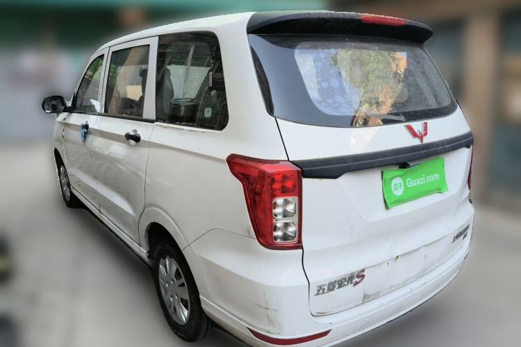 Used Wuling Hongguang 2019 1.5L S Basic Version China VI Standard LAR Rear Left 45 Deg