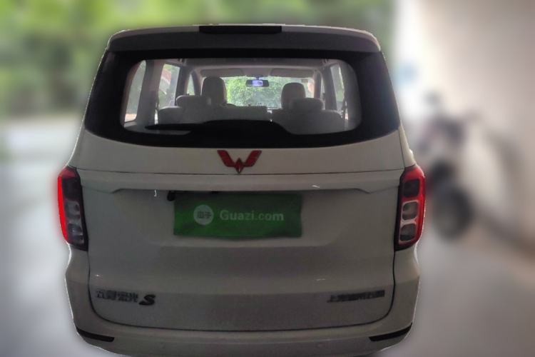 Used Wuling Hongguang 2019 1.5L S Comfort Edition China VI LAR Rear