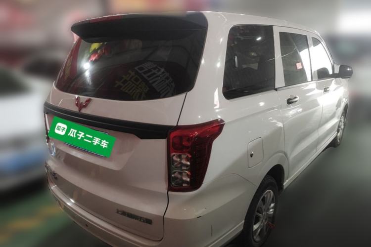 Used Wuling Hongguang 2019 1.5L S Basic Version China VI Standard LAR Rear Right 45 Deg
