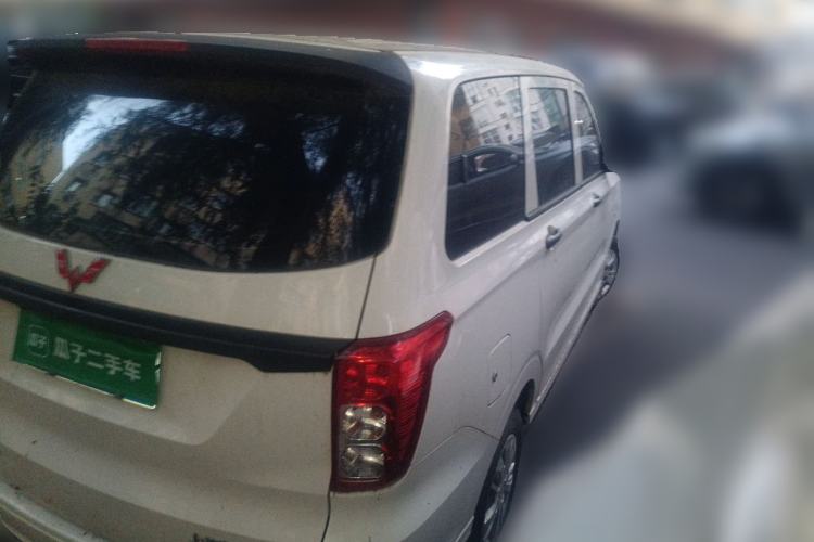 Used Wuling Hongguang 2019 1.5L S Basic Version China VI Standard LAR Rear Right 45 Deg
