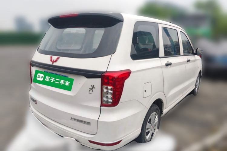 Used Wuling Hongguang 2019 1.5L S Basic Version China VI Standard LAR Rear Right 45 Deg