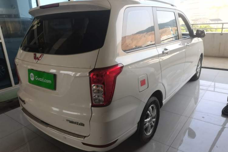 Used Wuling Hongguang 2019 1.5L S Comfort Edition China VI LAR Rear Right 45 Deg