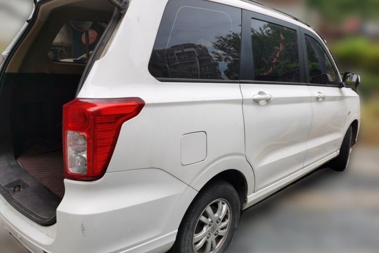 Used Wuling Hongguang 2019 1.5L S Comfort Edition China VI LAR Rear Right 45 Deg