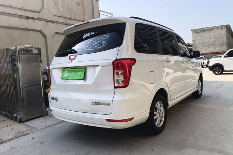 Used Wuling Hongguang 2019 1.5L S Comfort Edition China VI LAR Rear Right 45 Deg