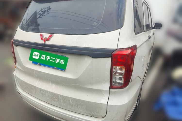 Used Wuling Hongguang 2019 1.5L S Basic Version China VI Standard LAR Rear Right 45 Deg