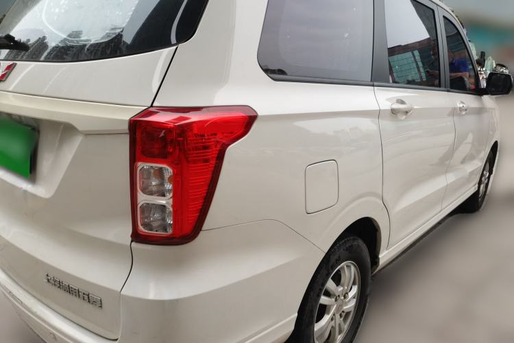Used Wuling Hongguang 2019 1.5L S Comfort Edition China VI LAR Rear Right 45 Deg