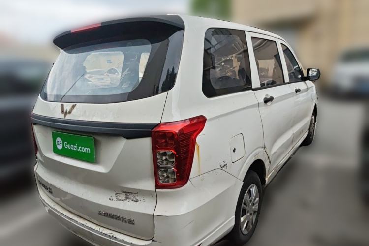 Used Wuling Hongguang 2019 1.5L S Basic Version China VI Standard LAR Rear Right 45 Deg