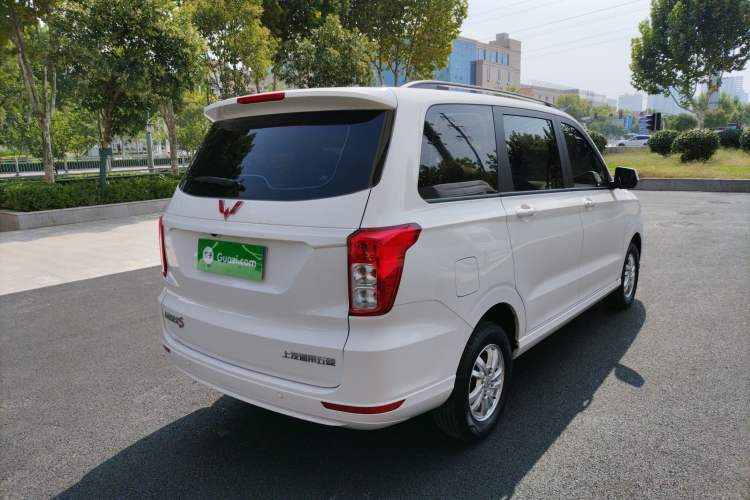 Used Wuling Hongguang 2019 1.5L S Comfort Edition China VI LAR Rear Right 45 Deg