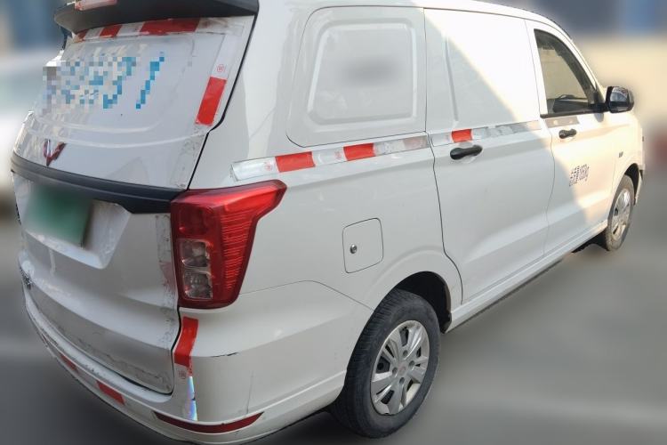 Used Wuling Hongguang 2019 1.5L S Basic Window-Sealed Vehicle China VI LAR Rear Right 45 Deg