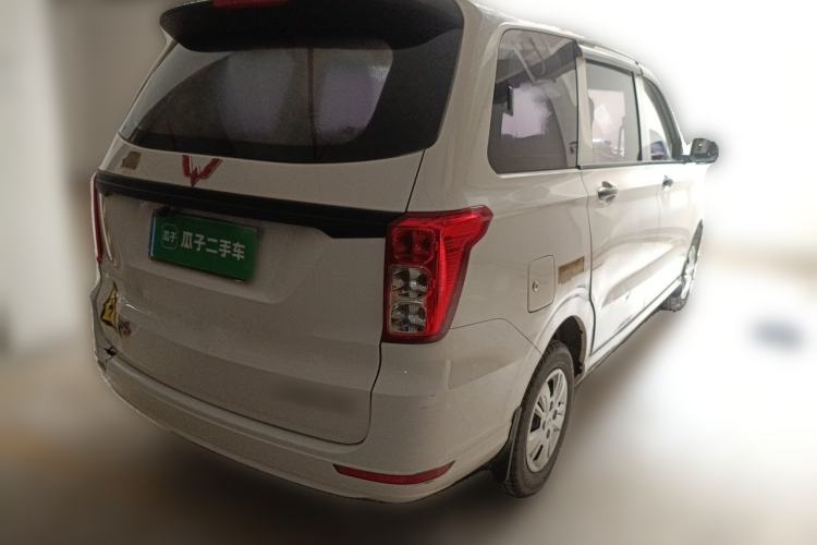 Used Wuling Hongguang 2019 1.5L S Basic Version China VI Standard LAR Rear Right 45 Deg