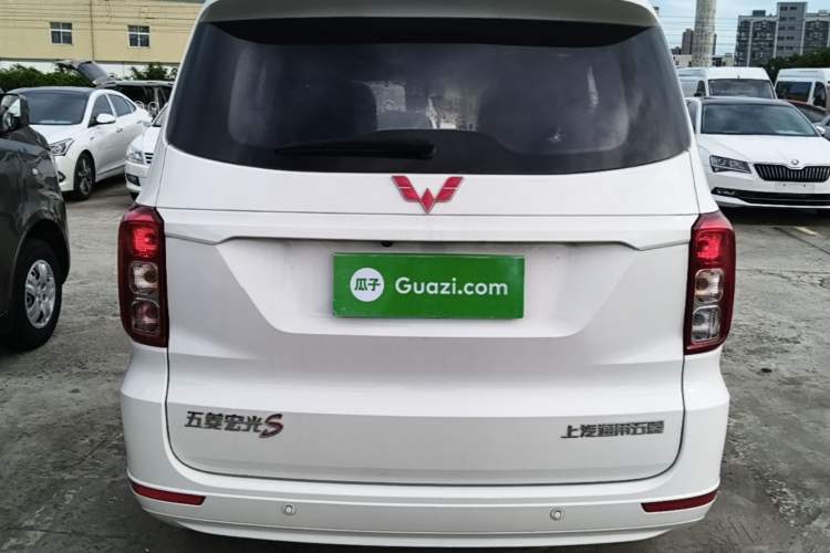 Used Wuling Hongguang 2019 1.5L S Comfort Edition China VI LAR Rear