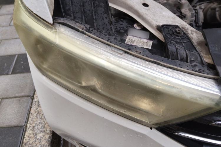 Used Wuling Hongguang 2019 1.5L S Standard Version China VI LAR Right Front Headlight